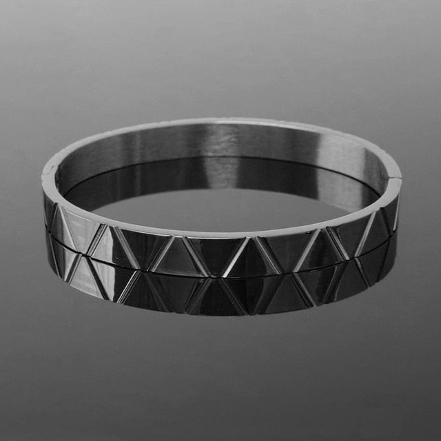 Antonios Triangle Bracelet for men in stainless steel with modern design.