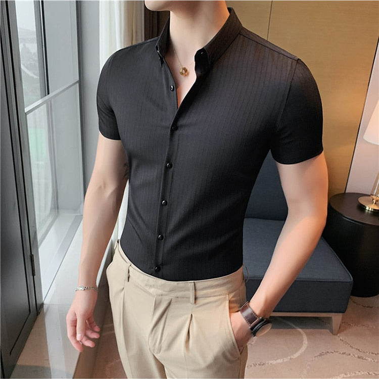 Men's black short sleeve shirt with buttons, casual elegant style, Homme Short Sleeve Shirt.