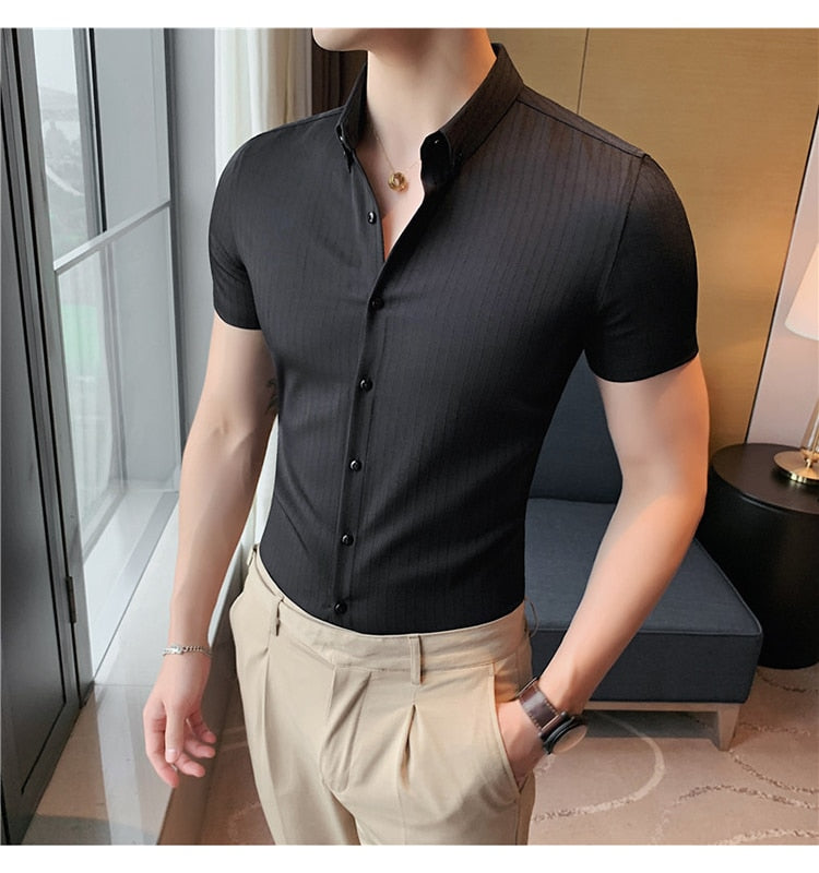 Men's black short sleeve shirt with buttons, casual elegant style, Homme Short Sleeve Shirt.