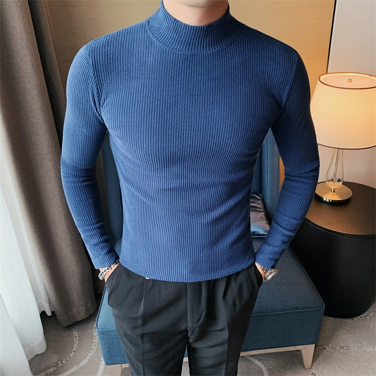 Antonios Hombre Slim Fit Sweater in blue with a striped pattern, designed for comfort and warmth.