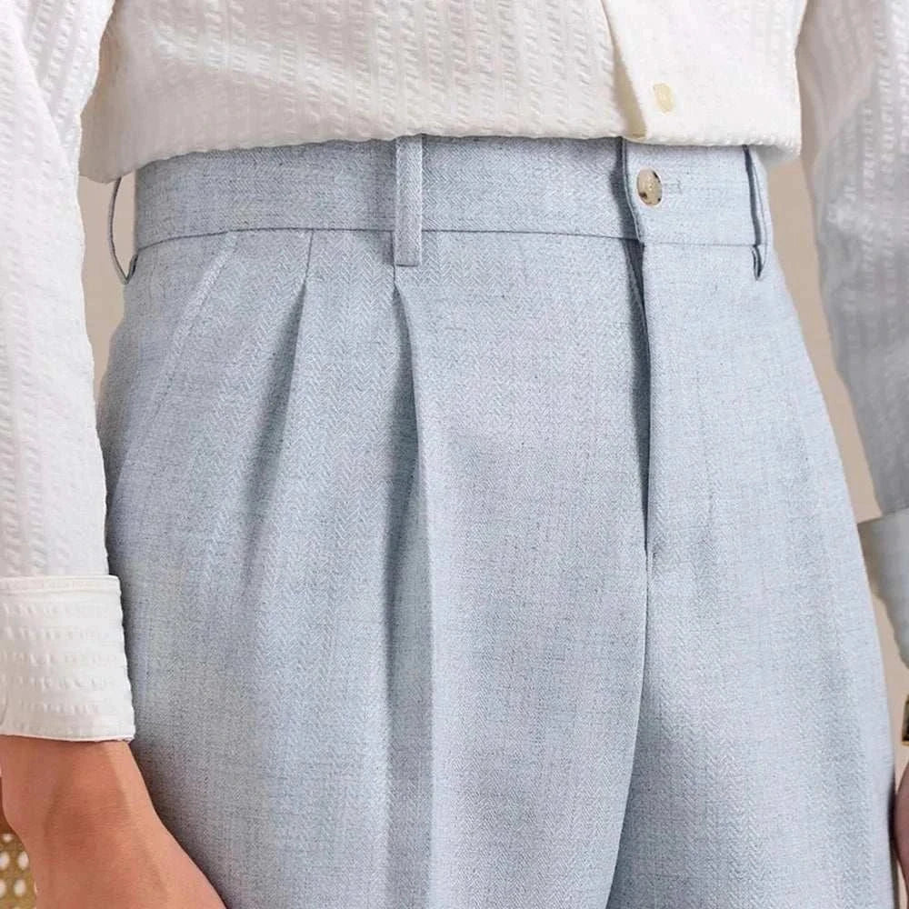 Antonios classic business pants in light blue, British tailored fit, made of polyester and viscose.
