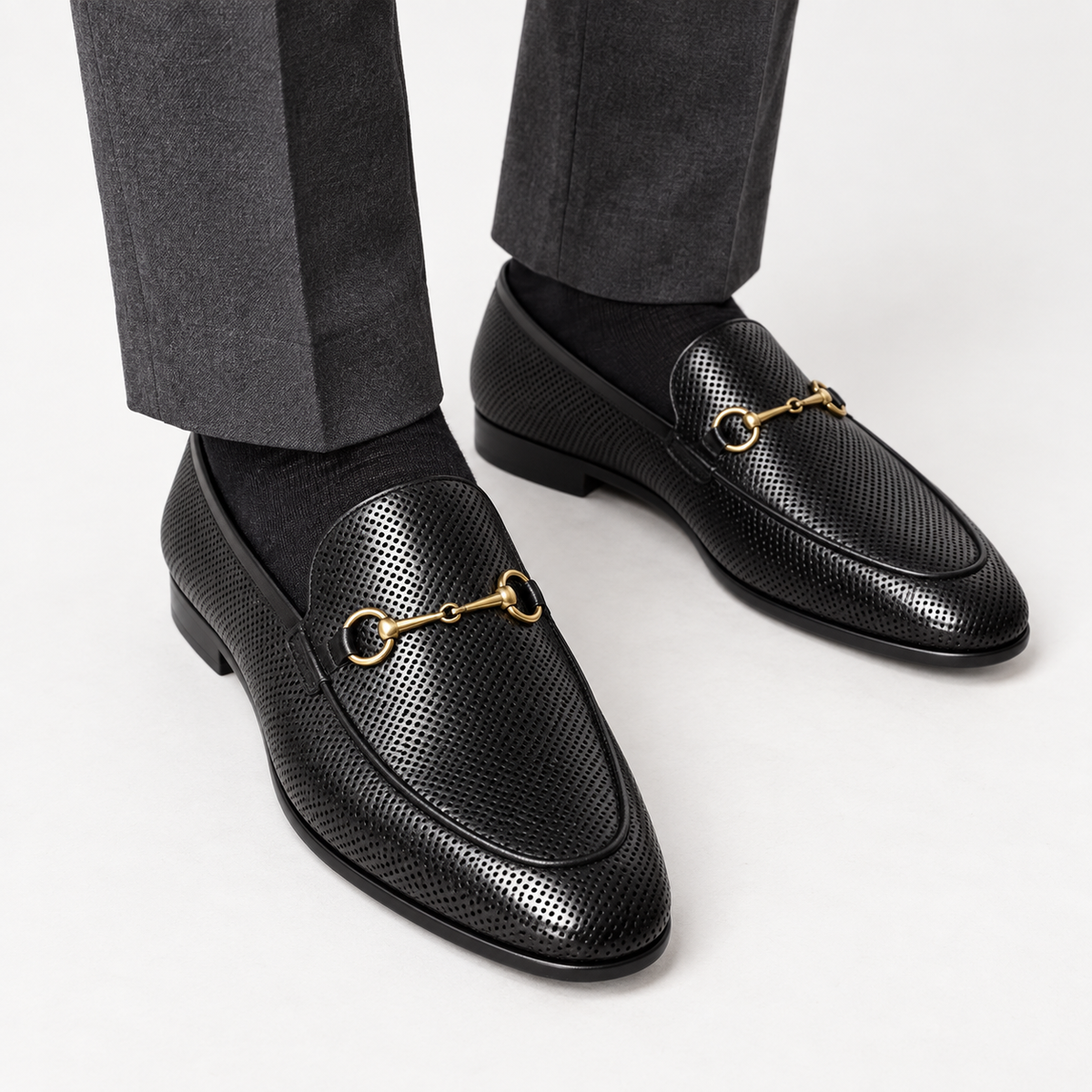 Leonardo summer leather loafers in black, front worn view