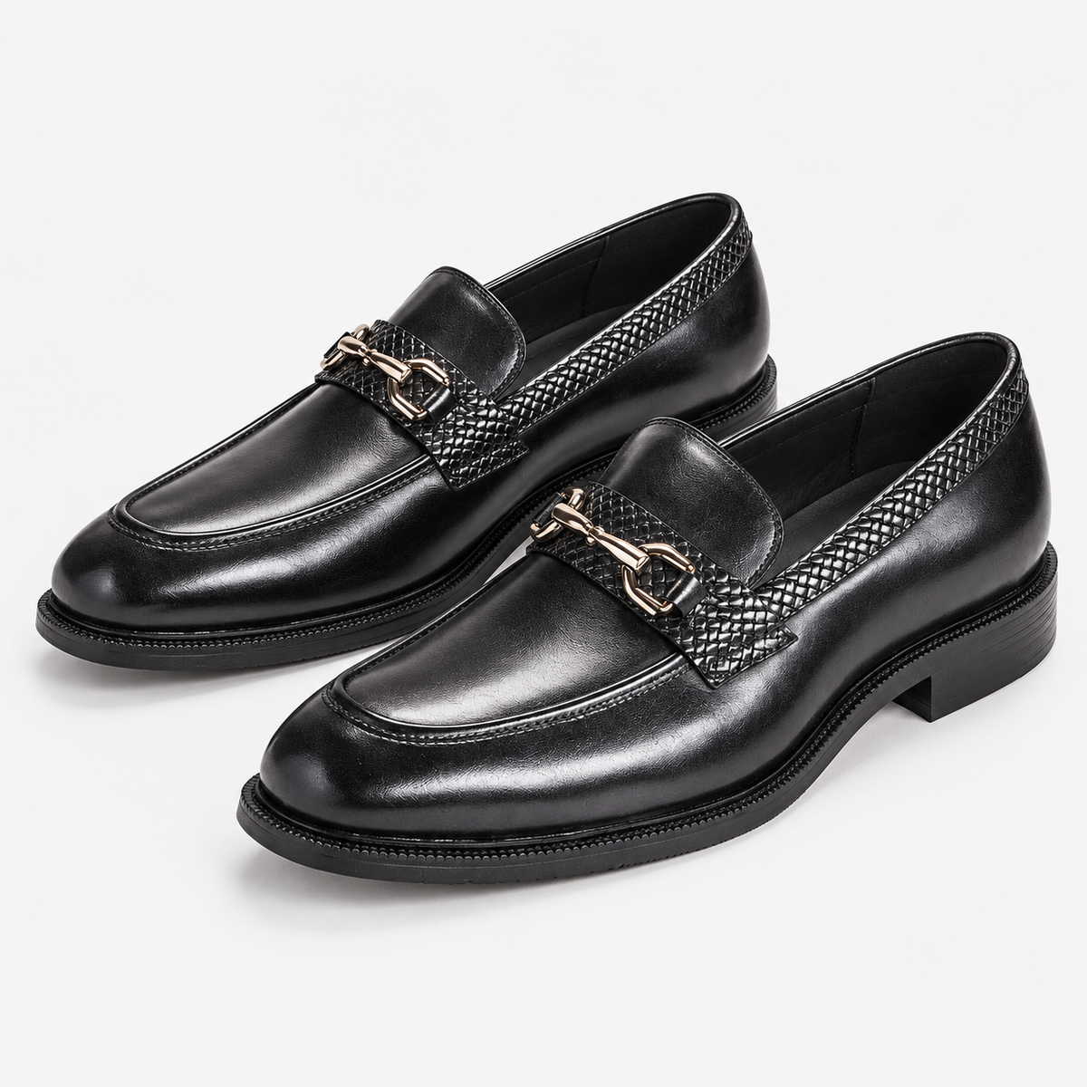 Leonardo metal buckles business loafers in black, product-only cover