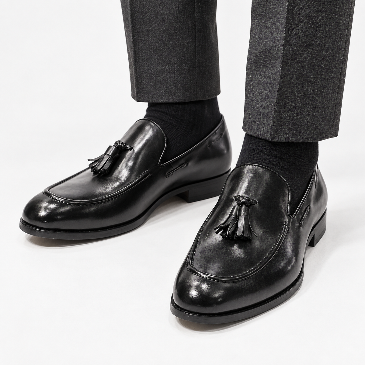 Leonardo italian style tassel loafers in black, front worn view