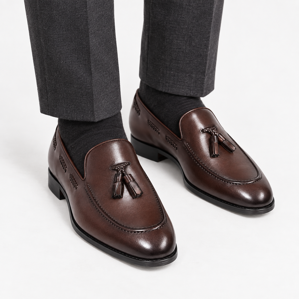 Leonardo tassel genuine leather loafers in brown, front worn view